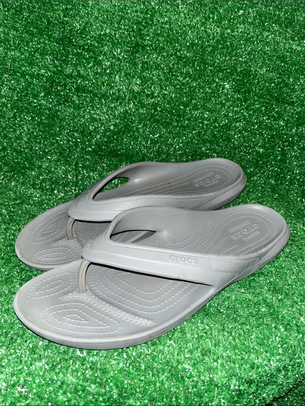 Crocs Iconic Comfort flip flop sandals light gray MEN 9/WOMEN 11